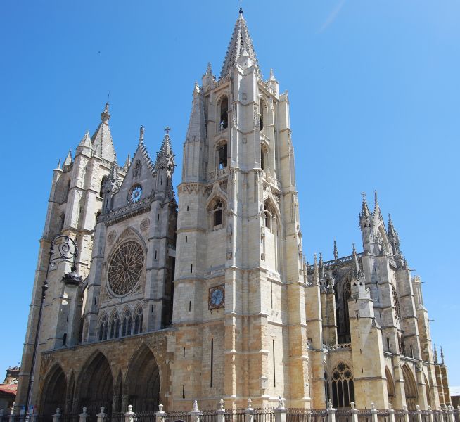 Tour 3 León - Pilgino